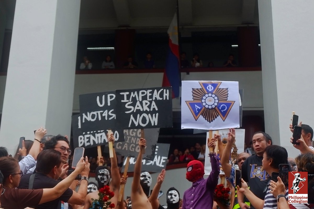 phkule's tweet photo. Alpha Phi Omega - ETA Chapter staged its annual Oblation Run at Palma Hall today, with the theme “Boto Mo, Hindi Benta Mo.”
Photos by Sarah Gates, Lorence Lozano, and Lemuel Pabalan
#UPOblationRun https://t.co/gilYw2xluY