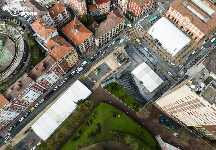 Nuestra aportación a #FeriaIkasenpresa en Eibar de
<a href="/i_Tlent/">iTlent</a> <a href="/tknika/">Tknika</a> desde nuestros #drones 

La feria de los estudiantes de <a href="/FPeuskadi/">FPeuskadi</a>  y sus proyectos de emprendimiento   

👉 acortar.link/Be7kMJ

#ikasenpresa