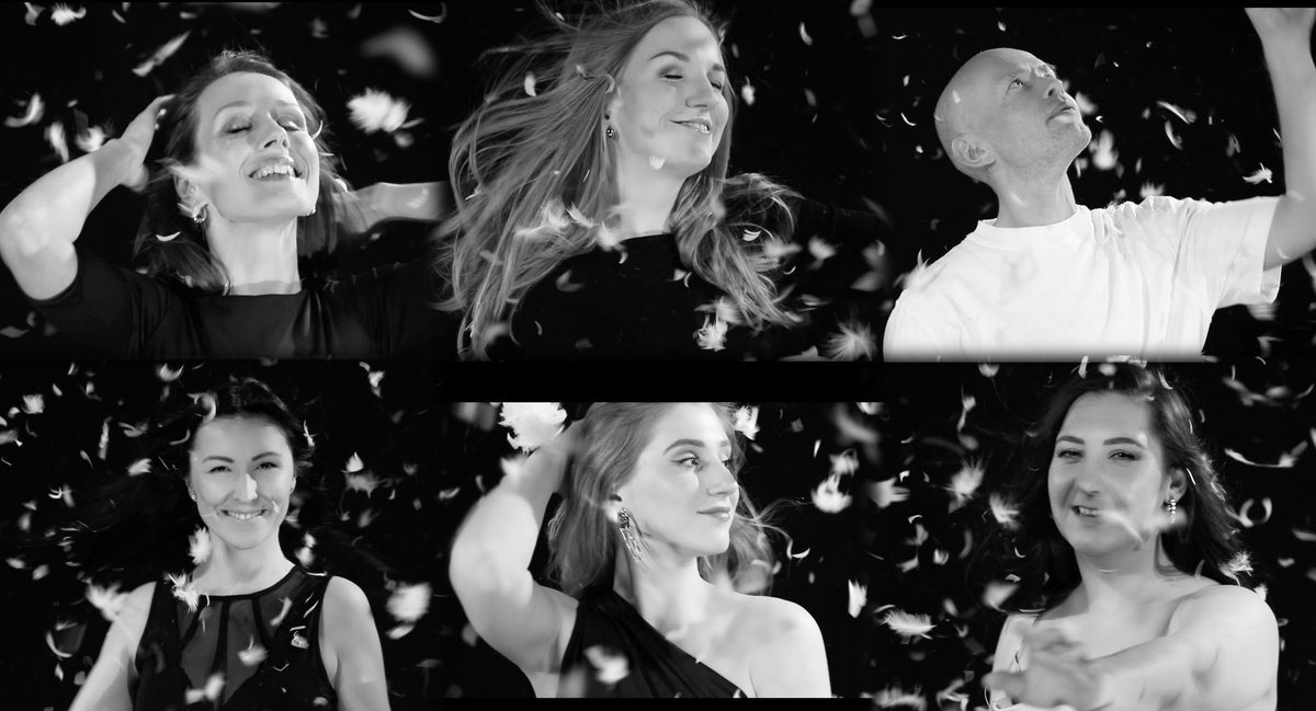 Slow 🤍

youtu.be/258Tt7XBB4M?si…