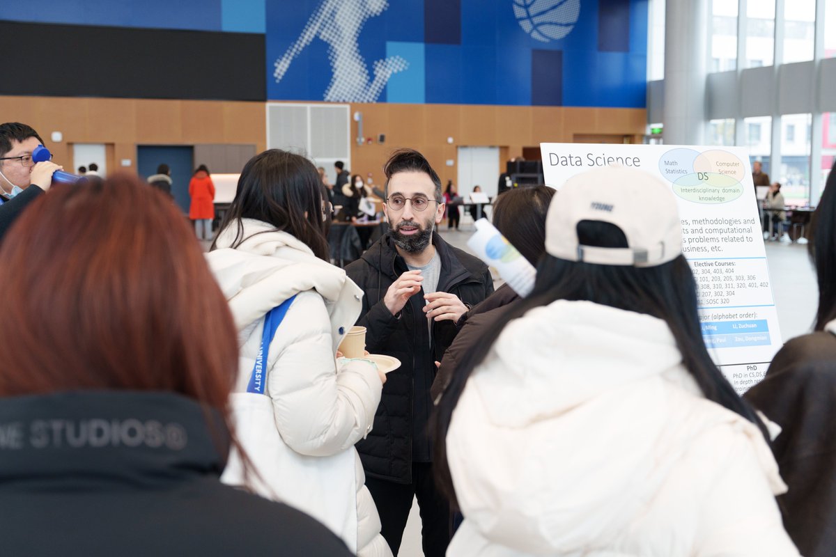 DukeKunshan's tweet photo. Swipe through highlights from the 2025 #MajorFair, where DKU Classes of 2027 and 2028 met future faculty and explored their academic paths. All undergrads declare major in their second year after exploring the #interdisciplinary liberal arts curriculum at #DKU. https://t.co/5PHOOZlivz