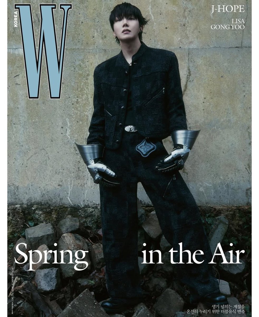 italianarmyfam_'s tweet photo. 📸 JHOPE è il protagonista della copertina di WKOREA di questo mese‼️😍

J-HOPE X WKOREA
J-HOPE FOR WKOREA 
J-HOPE FOR W KOREA MAGAZINE 
#jhopexWKorea #jhope #WKorea https://t.co/UjvoEAbTLx