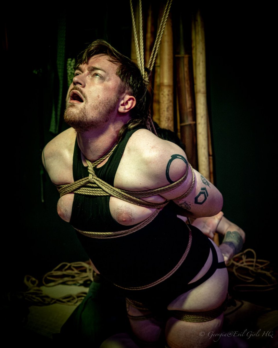 QLB25 ✈️PARIS 2026 tweet media