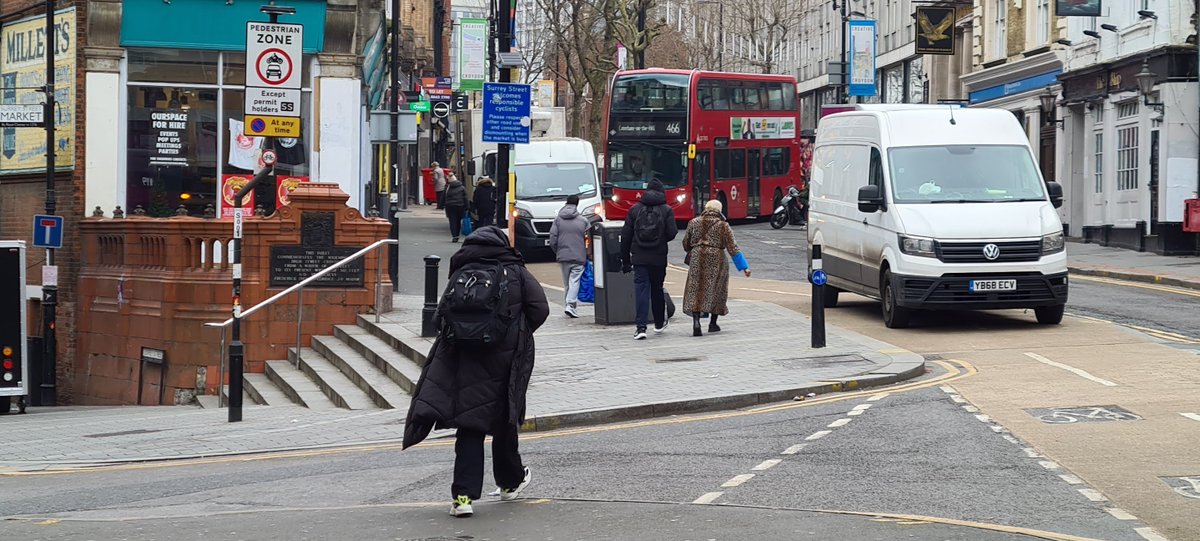 Croydon Cycling Campaign (@croydoncyclists) on Twitter photo Not one, not two but three delivery vans parked on the cycle lane in Croydon's High Street yesterday morning, just around the corner from the council's offices in Fell Road. Please enforce the law @contactcroydon <a href="/MPSCroydon/">South Area - Croydon MPS</a> Not one, not two but three delivery vans parked on the cycle lane in Croydon's High Street yesterday morning, just around the corner from the council's offices in Fell Road. Please enforce the law @contactcroydon <a href="/MPSCroydon/">South Area - Croydon MPS</a>