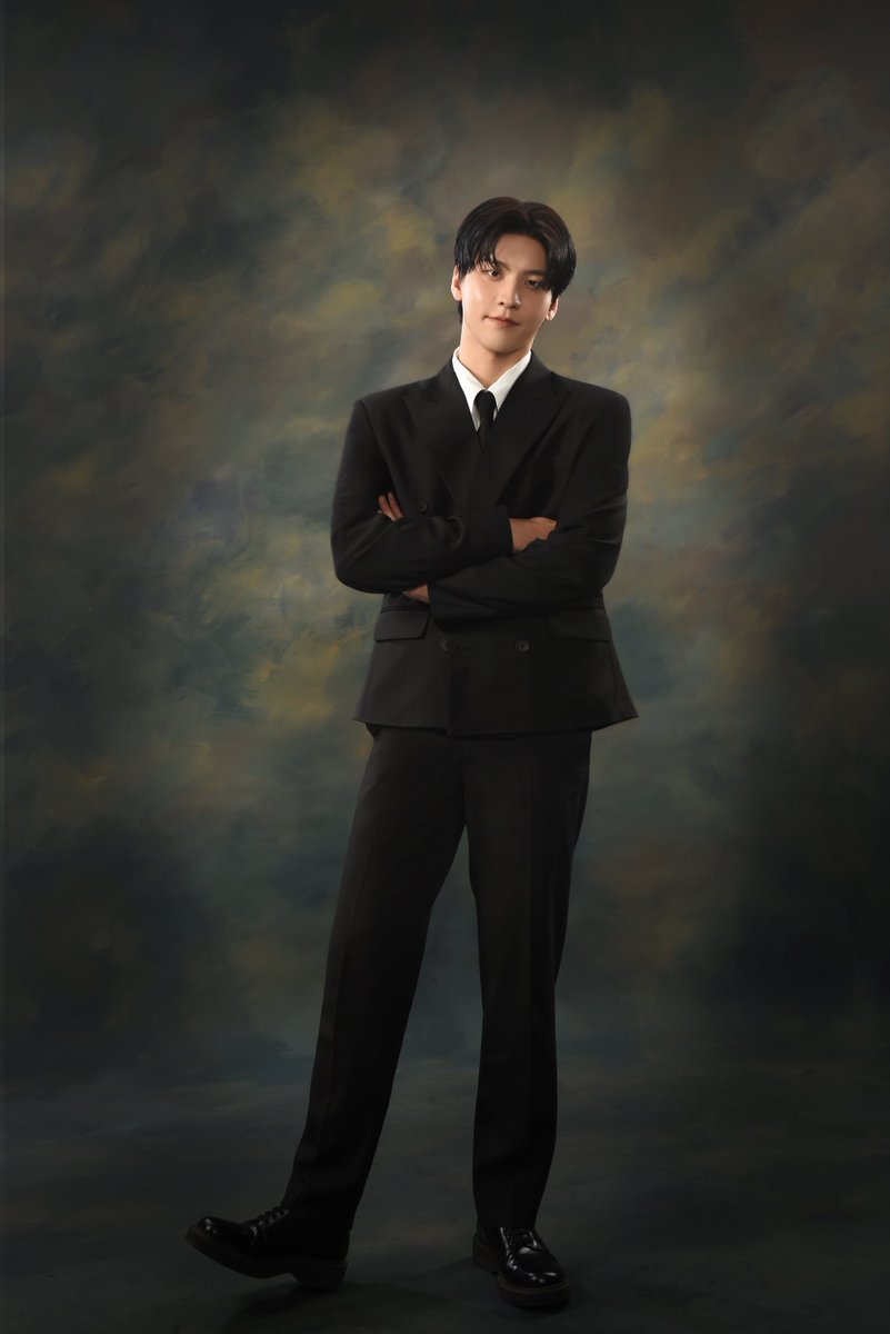 VannerOfficial's tweet photo. [📷] 

배너네 가족사진 찍던 날📸

#VANNER_6th_Anniversary
#VANNER #배너 https://t.co/pnPuANNpNq