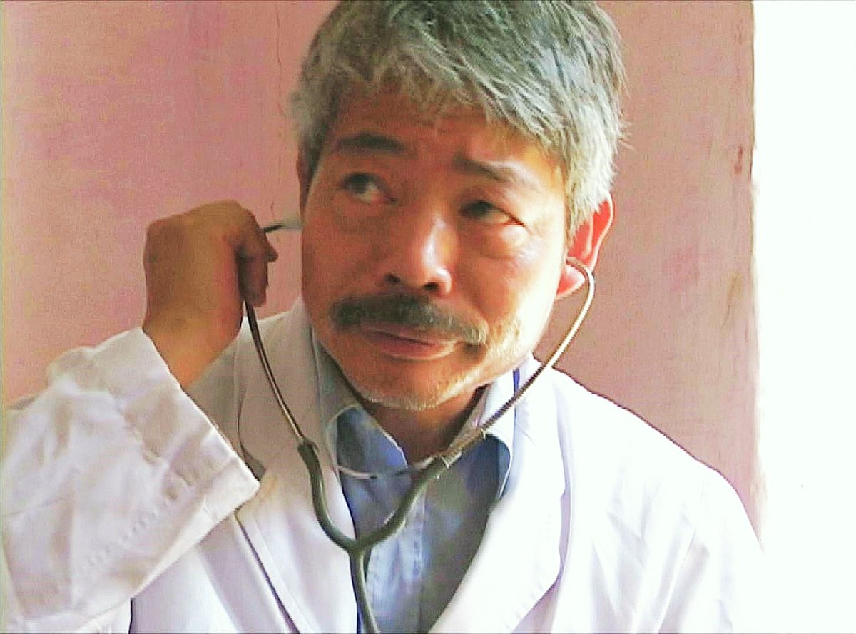 kouya_2022's tweet image. 2/23(日)愛知県岩倉市「コミュニティカフェかがよひ」にて18:30～上映です。（お問合せ：岸さん090-3562-0479）

剥き出しの暴力に世界が戦慄する中、私たちはどの道へ進むべきなのか？答えは中村医師の生き様の中にあります。

岩倉市と近郊の皆さん、よろしくお願いいたします。

監督　谷津賢二