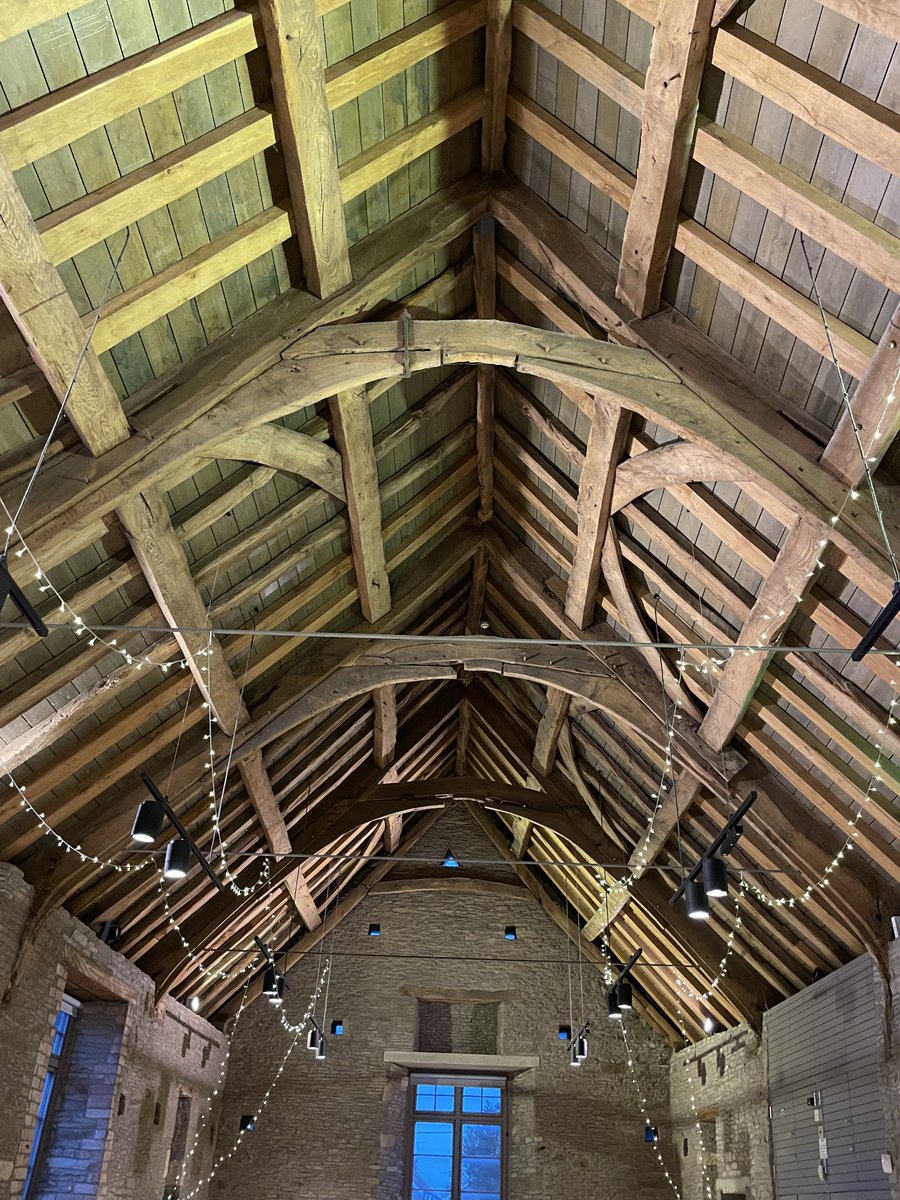 Rob_Salisbury's tweet image. You don’t get many venues for an event ⁦@TheJRogers⁩ #nailsea ⁦@NorthSomersetC⁩ #tithebarn