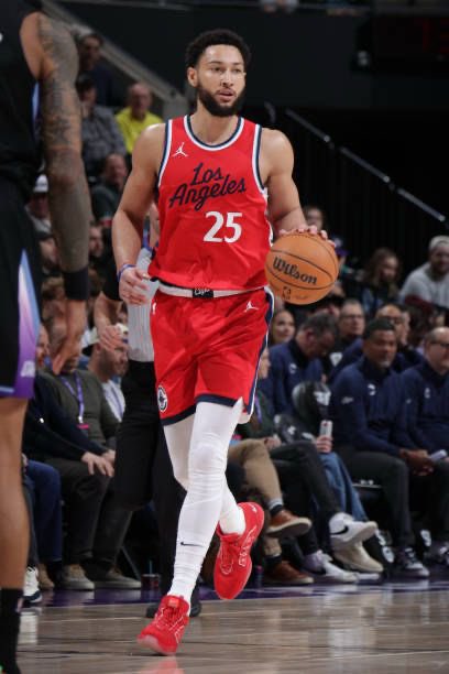 MvpSimmons's tweet photo. 12 PTS
7 REBS
6 AST
3 STL
1 BLK
80% FG
100% FT (4/4)
💎

Jogando clutch time e prorrogação, primeiro jogo após a saída do LIMBO da NBA ele já mostra flashs de ser um jogador de basquete novamente, o número 10 o amaldiçoava, quem pulou fora do barco já não volta mais. https://t.co/bbfTBeKmCo
