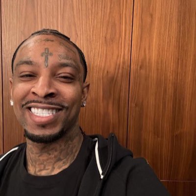 aubreysattorney's tweet photo. “How many songs did you like from the album?” https://t.co/5GCBDatBT9