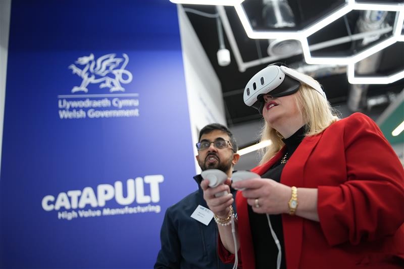 ⚡ Newsflash: <a href="/HVM_Catapult/">High Value Manufacturing Catapult</a> opens a cutting-edge site in Baglan, South Wales.
In partnership with <a href="/WelshGovernment/">Welsh Government</a>, this hub will drive innovation, boost productivity &amp; sustainability &amp; add up to £18M GVA yearly. 🌍🔗 bit.ly/4hx7eHi <a href="/NPTCouncil/">Neath Port Talbot Council</a> <a href="/wmgwarwick/">WMG</a> <a href="/TheAMRC/">Advanced Manufacturing Research Centre</a>