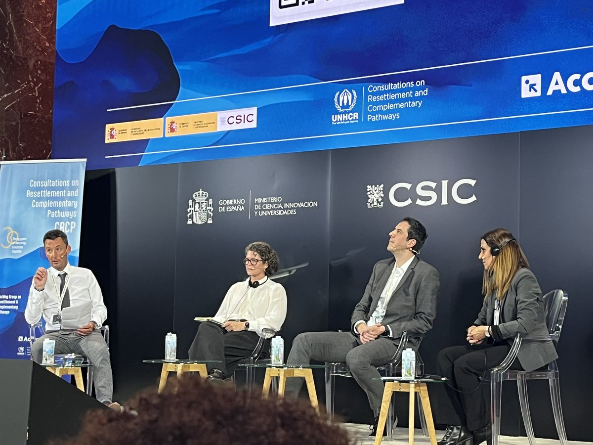 Esta semana <a href="/provivienda_org/">Provivienda</a> participó en una sesion sobre vivienda en el marco de consultas de UNHCR sobre reasentamiento de personas refugiadas.    Gema Gallardo expuso algunas claves para superar barreras de acceso a vivienda en un contexto residencial desfavorable. #CRCP2025