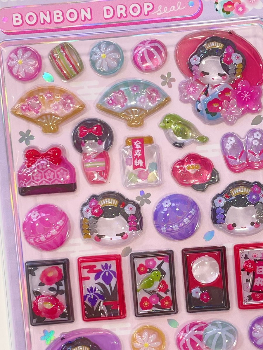 ⠀ 今、SNSで話題の 「和柄」ボンボンドロップシール🍣 舞妓さん柄が