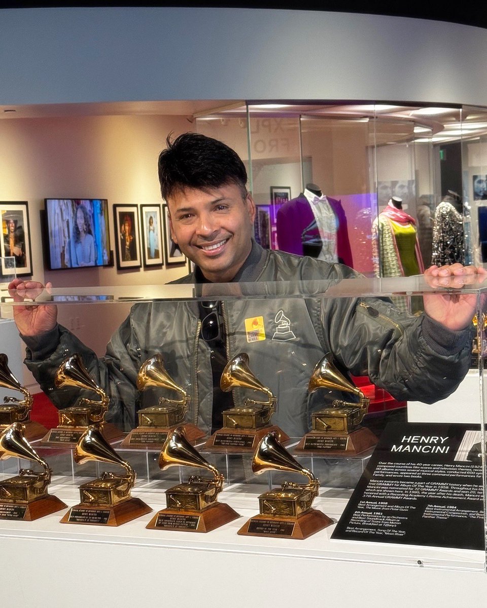 Bobby BeeBob tweet media