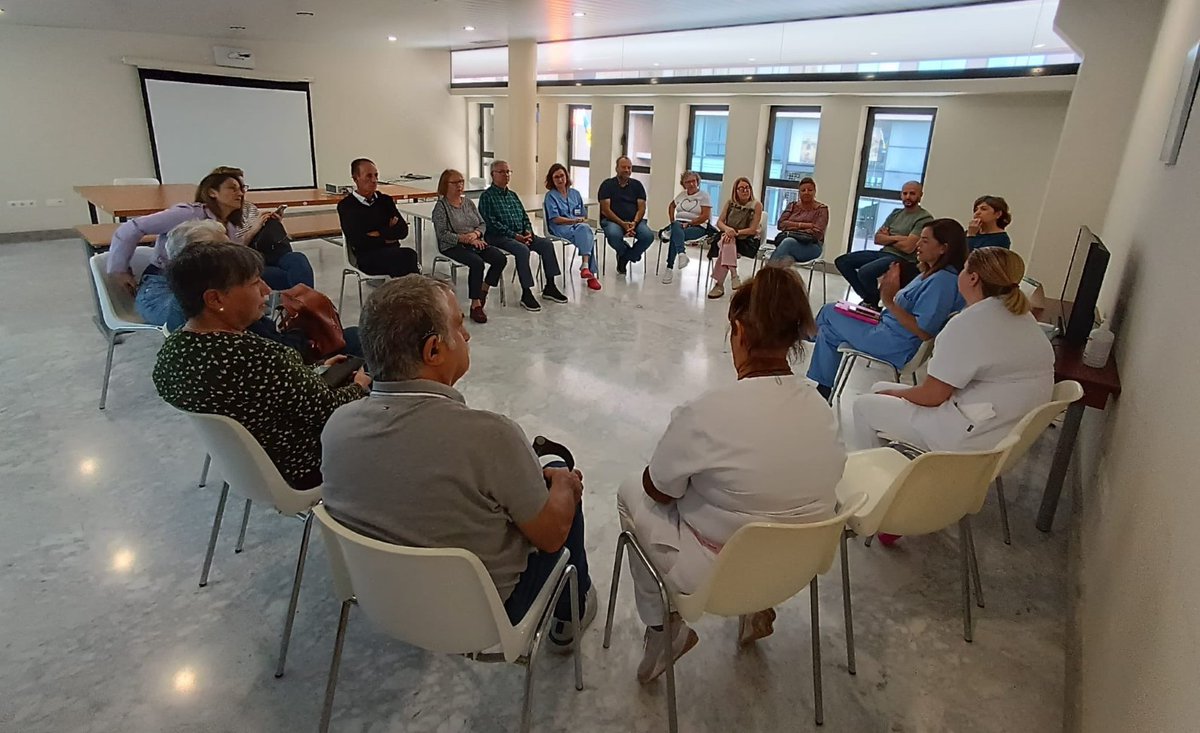 👥Más de 280 personas participan en los talleres de la Escuela de Pacientes de Canarias (<a href="/escuelapCAN/">Escuela de Pacientes de Canarias</a>) para el manejo de distintas patologías

(va 🧶)