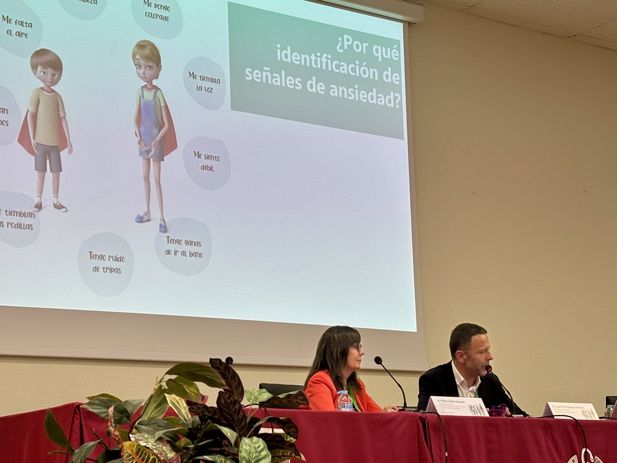 cop_psicologia's tweet photo. @jp_espada @UniversidadMH @Grupo_Aitana @COPCV “La #SaludMental está muy determinada por los primeros años de vida. El 50% de los problemas #psicológicos surgen antes de los 14 años. Más del 70% antes de los 18”. https://t.co/LOMvEkJ981