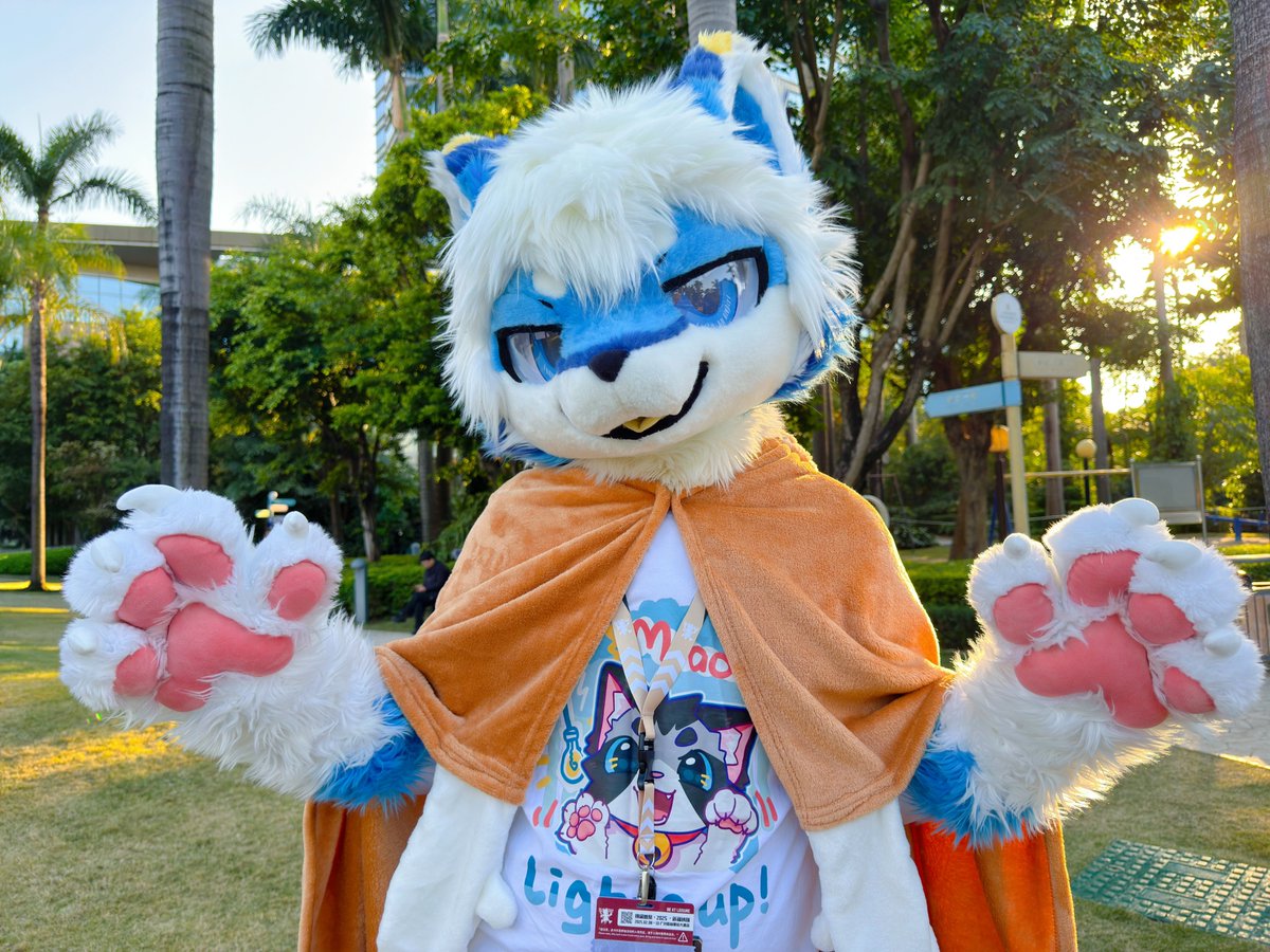 最喜欢的一套穿搭
📷:<a href="/Charles_li_qwq/">查尔Charles</a> 
#FursuitFriday