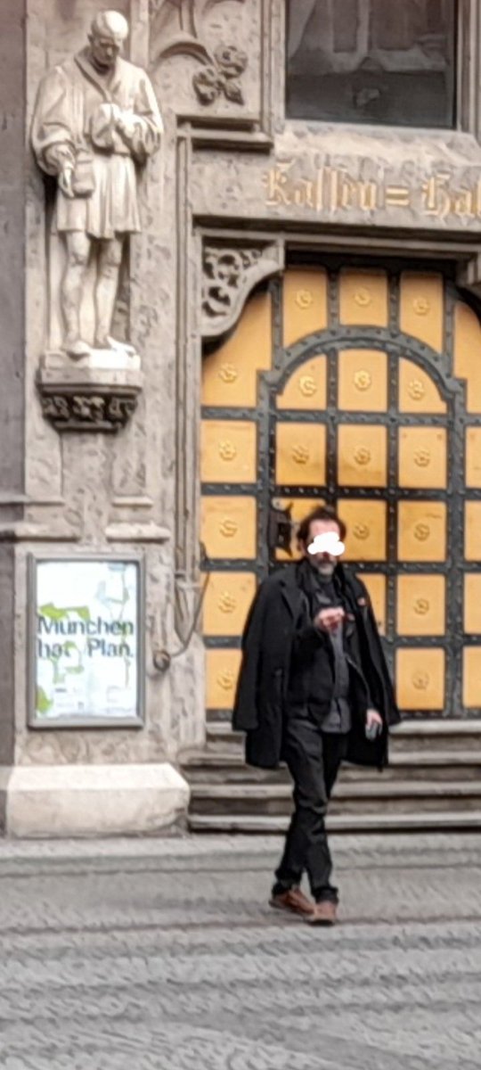 EnnoZitzmann's tweet image. Ihr #Superrecognizer erkennt diesen #Melonenmann? Shalömsche