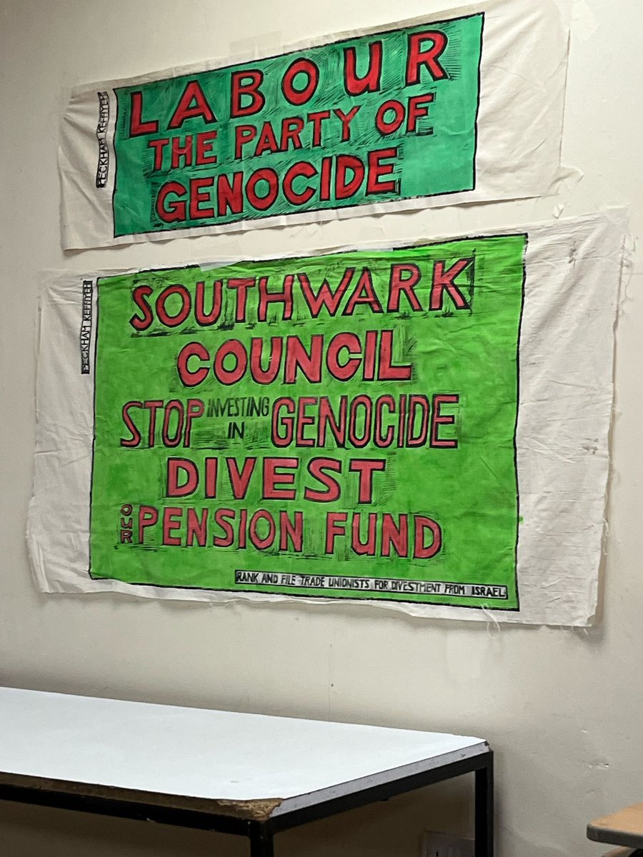 Lambeth4Divestment (@lambethdivest) on Twitter photo Great meeting on Resisting State Repression in Brixton last night with RAFTUDI @PSCBrixton <a href="/TonyGreenstein/">Tony Greenstein tonygreenstein.com</a> @Pal_action <a href="/JustStop_Oil/">Just Stop Oil</a> Les Levidow and <a href="/SLAntiRaids/">Southwark & Lambeth Anti-Raids</a> ✊🇵🇸🚩 Great meeting on Resisting State Repression in Brixton last night with RAFTUDI @PSCBrixton <a href="/TonyGreenstein/">Tony Greenstein tonygreenstein.com</a> @Pal_action <a href="/JustStop_Oil/">Just Stop Oil</a> Les Levidow and <a href="/SLAntiRaids/">Southwark & Lambeth Anti-Raids</a> ✊🇵🇸🚩
