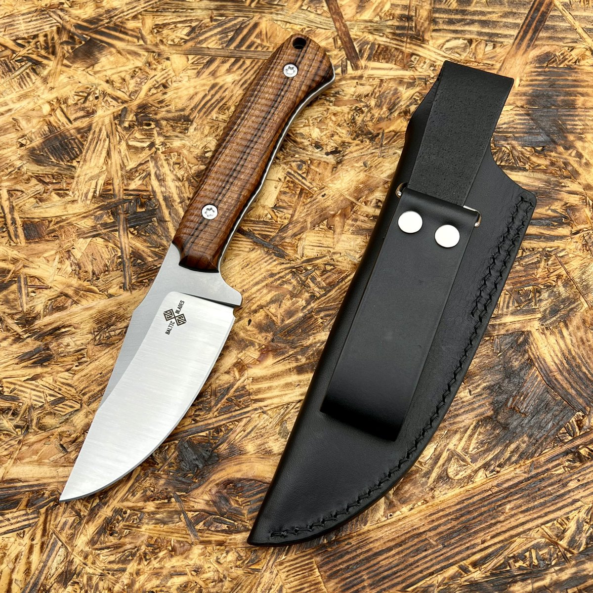kapuga_pl's tweet photo. Kopa by @Baltic_Blades 🇱🇹 Beauty of Ironwood you will find here: https://t.co/fJJTWdXRRj

@plknifemakers #knives #edc #ironwood https://t.co/ttMXXPwfVB