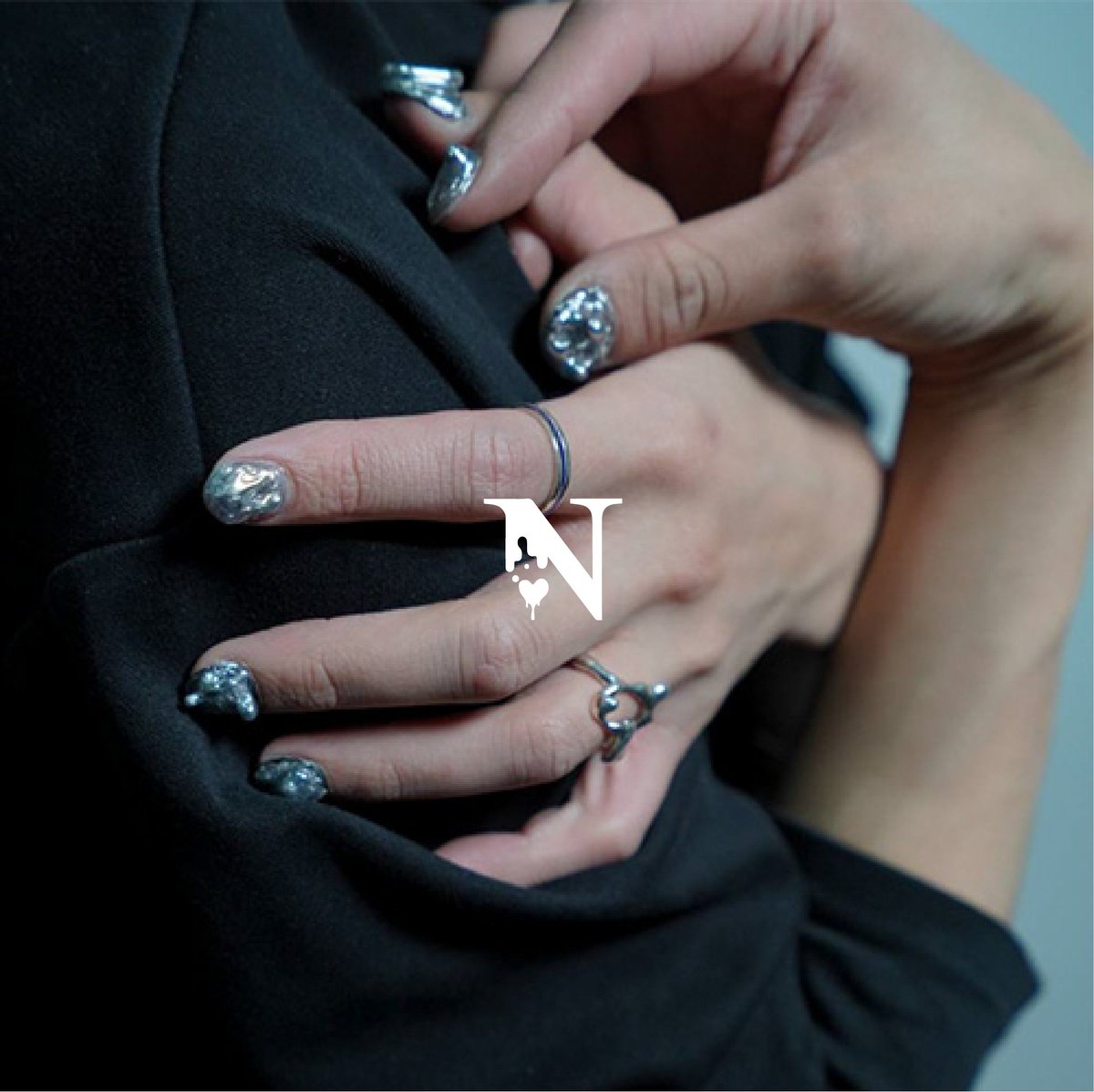 Nelt_online's tweet photo. 💧💡新ブランド『Nelt』始動💡💧
Melt(溶ける)× Next(次世代)=「Nelt(ネル)」!
流れるようなデザインと、最新技術を融合したアイテムをお届けします。
最初のアイテムも準備中…✨ ぜひフォローして続報をお楽しみに!
#Nelt #ネル #なめ https://t.co/YWZhybpwCr