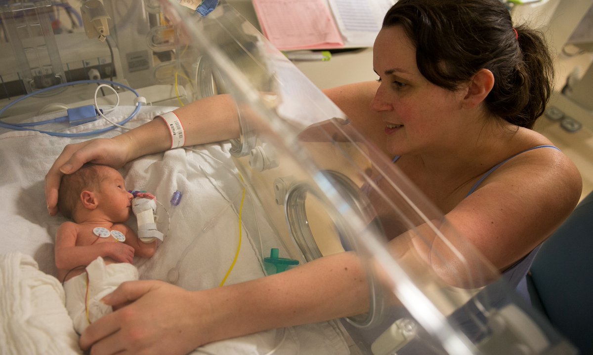 💗 Happy Valentines Day! 💗
Valentine’s day in the NICU doesn’t have to feel ordinary. Why not mark the occasion by:

📝 Writing a heartfelt letter to your baby

💕 Decorating their space with love

📷 Capture your baby’s first valentine with a photo to cherish

How will you be