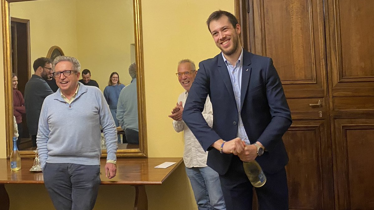 Juan Castellanos (@jcs_101) on Twitter photo Excited and proud of having defended my thesis at <a href="/EUI_ECO/">Economics at EUI</a> a couple days ago #PhDone 🧑🎓✅
Beyond grateful to my advisors, Russell and Ramon, and honored to have such an amazing external committee with <a href="/EichMartin/">Martin S Eichenbaum</a> & <a href="/glviolante/">Gianluca Violante</a> Excited and proud of having defended my thesis at <a href="/EUI_ECO/">Economics at EUI</a> a couple days ago #PhDone 🧑🎓✅
Beyond grateful to my advisors, Russell and Ramon, and honored to have such an amazing external committee with <a href="/EichMartin/">Martin S Eichenbaum</a> & <a href="/glviolante/">Gianluca Violante</a>