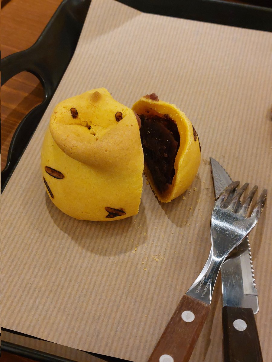 안먹고는 베길수없었던
레카빵 시식 (정말 미안해)