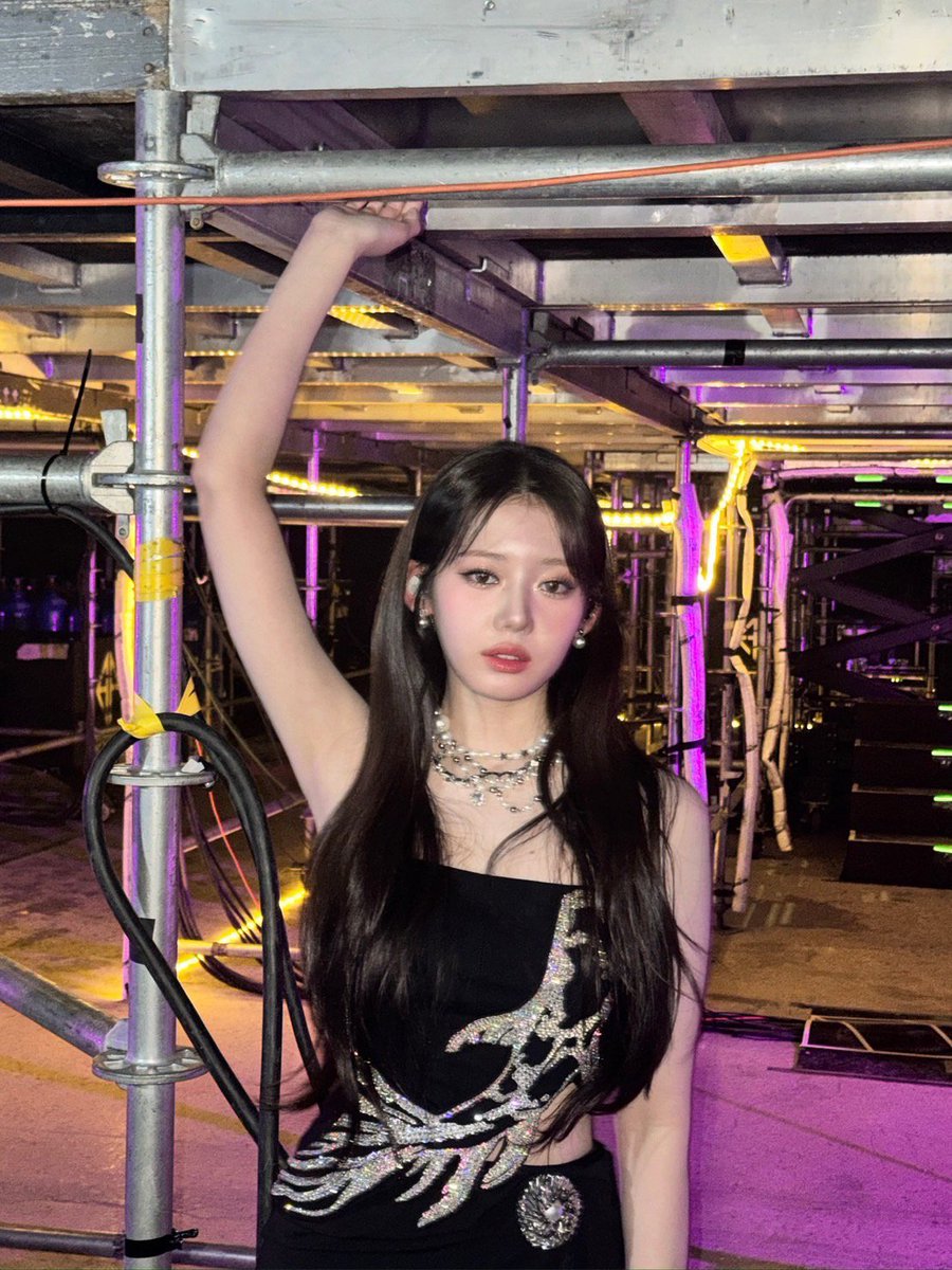 roraleef's tweet image. Eyes that sparkle, heart that shines. ♡