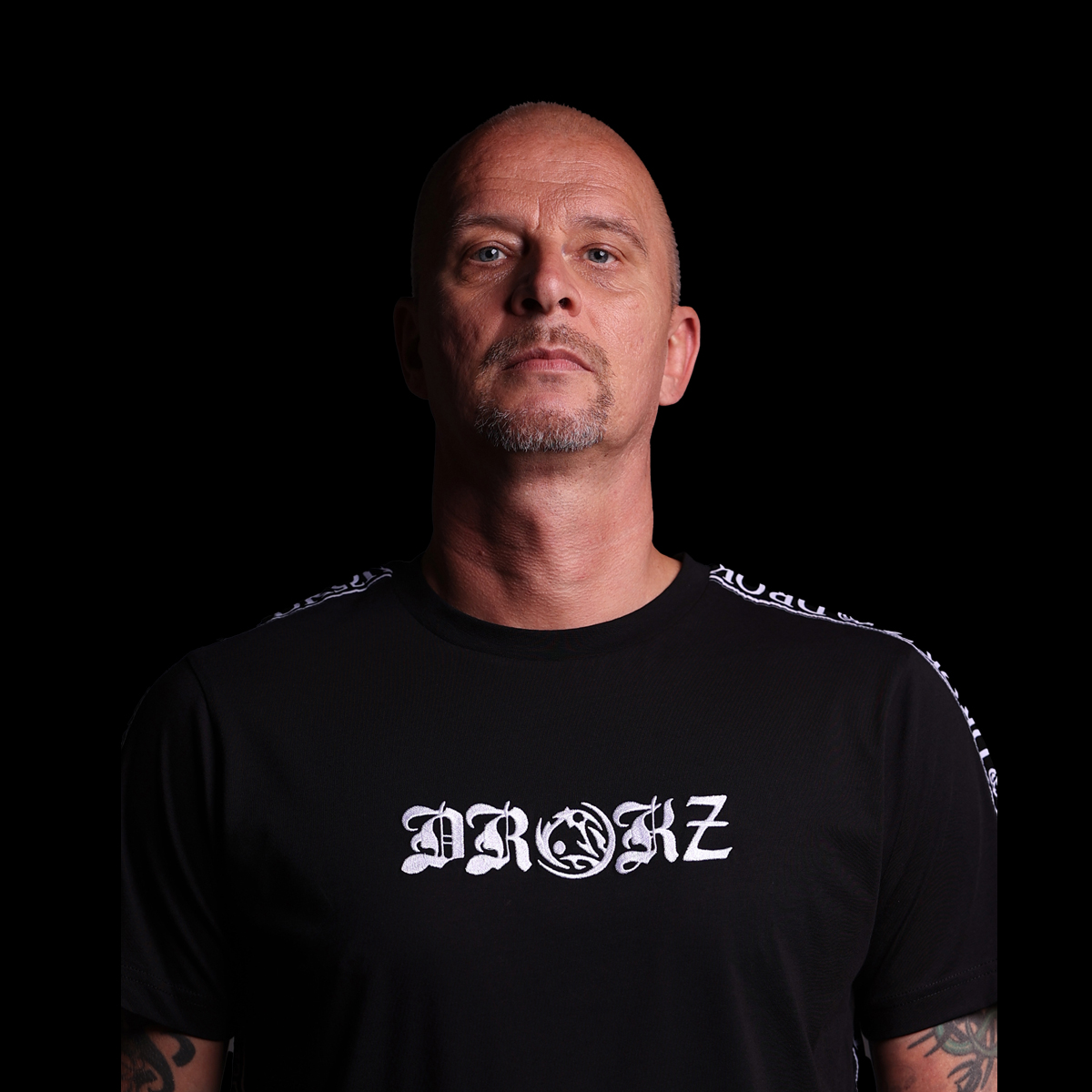 Happy to announce that <a href="/djdrokz/">drokz</a> made a massive remix of DJ Sim's #earlyrave classic Loud as Fuck
Pre-release: beyourselfplay.nl/dtbc123.OTW