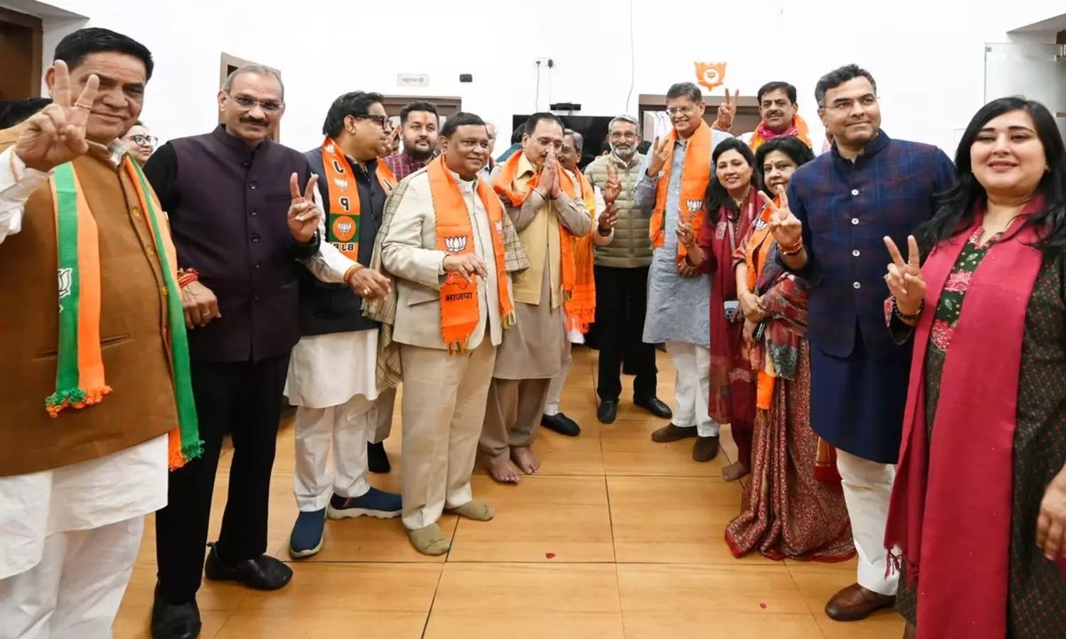 Navya744's tweet photo. With BJP's government formation in Delhi, speculation about the new CM and cabinet is intensifying. The CM swearing-in ceremony might happen on February 19 or 20, with seven ministers likely. #DelhiCM #BJPCabinet

For more visit here: https://t.co/vLgGywQXot https://t.co/ygnlzsgyZq