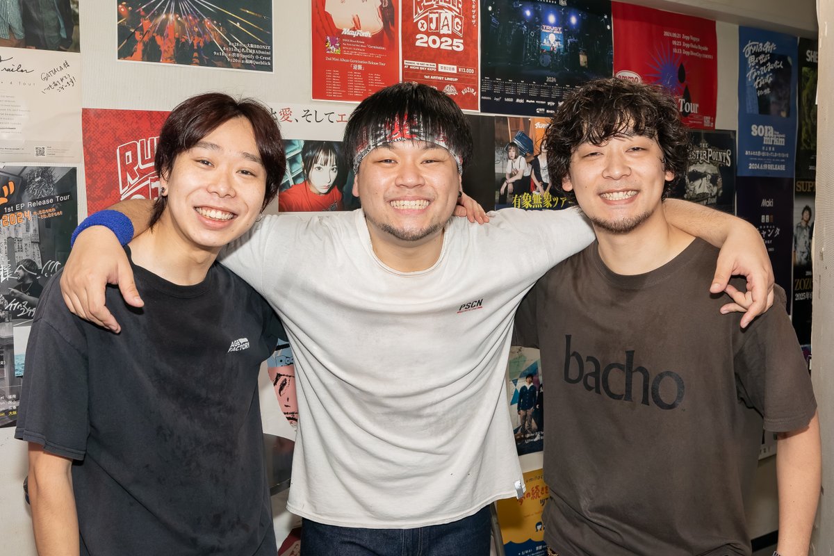 TOWER_Kyoto's tweet image. 【#京都イベント告知/#RAINCOVER】

🎤イベント解禁🎸

📅2025/4/26(土)15:00～

RAINCOVER full album『good boy』リリース記念 フルバンドライブ＋サイン会開催決定！

詳細はコチラをご確認下さいませ👇
tower.jp/store/event/20…