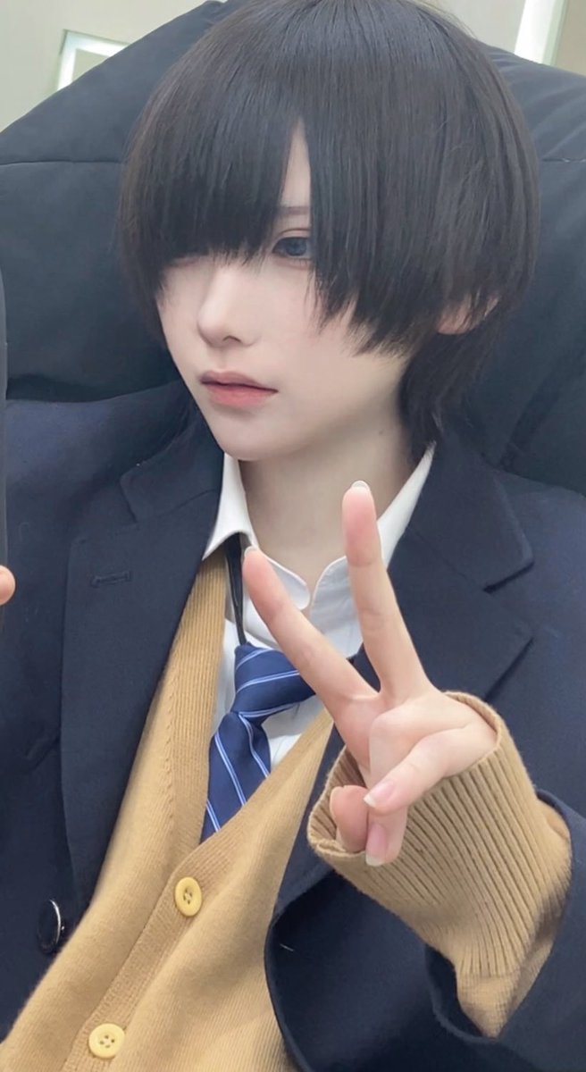 uqusan's tweet photo. ギリ現役 https://t.co/PhtkDMKyNP