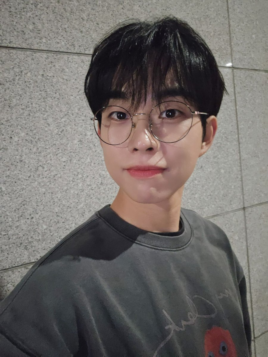 나 당뇨왔다… 왜냐면

최상엽 셀카가 넘 달달해서