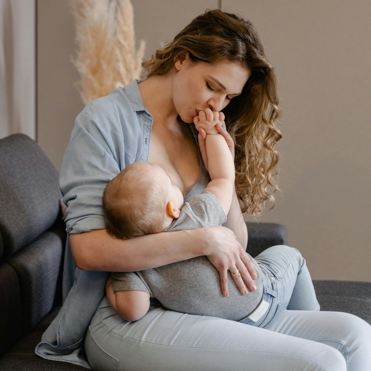 APCLD's tweet image. Journée Internationale du cancer de l'enfant

Vous êtes parent d'un enfant malade et avez besoin d'aide ? L'APCLD soutient les aidants familiaux des Groupes @GroupeLaPoste et @Orange_France.

Contactez-nous : apcld.fr/contact/