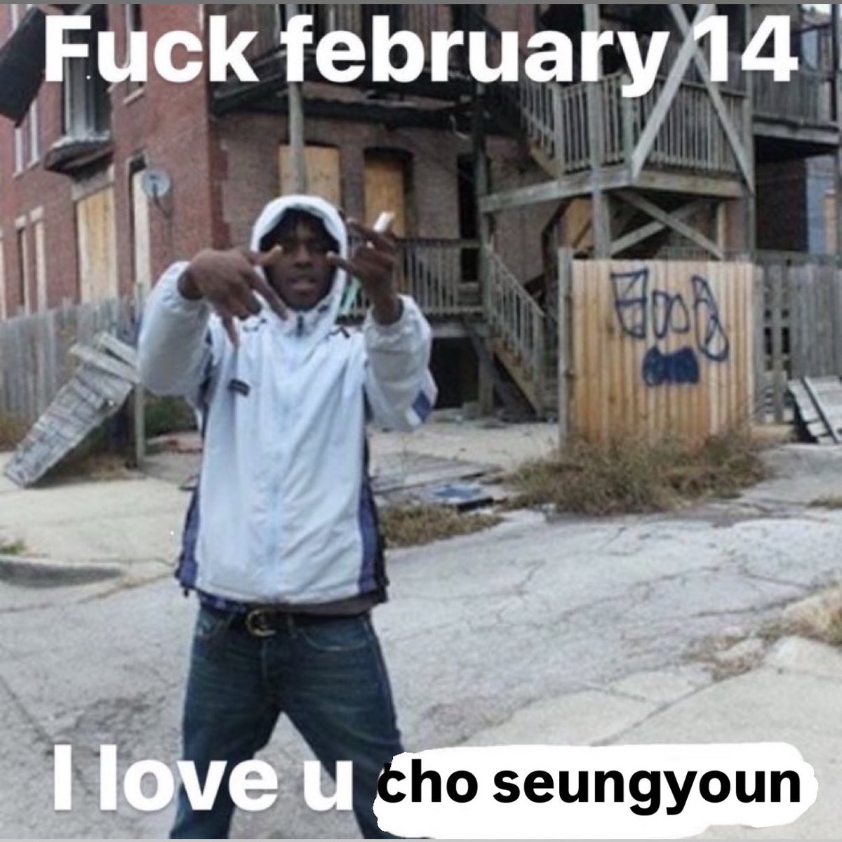 <3