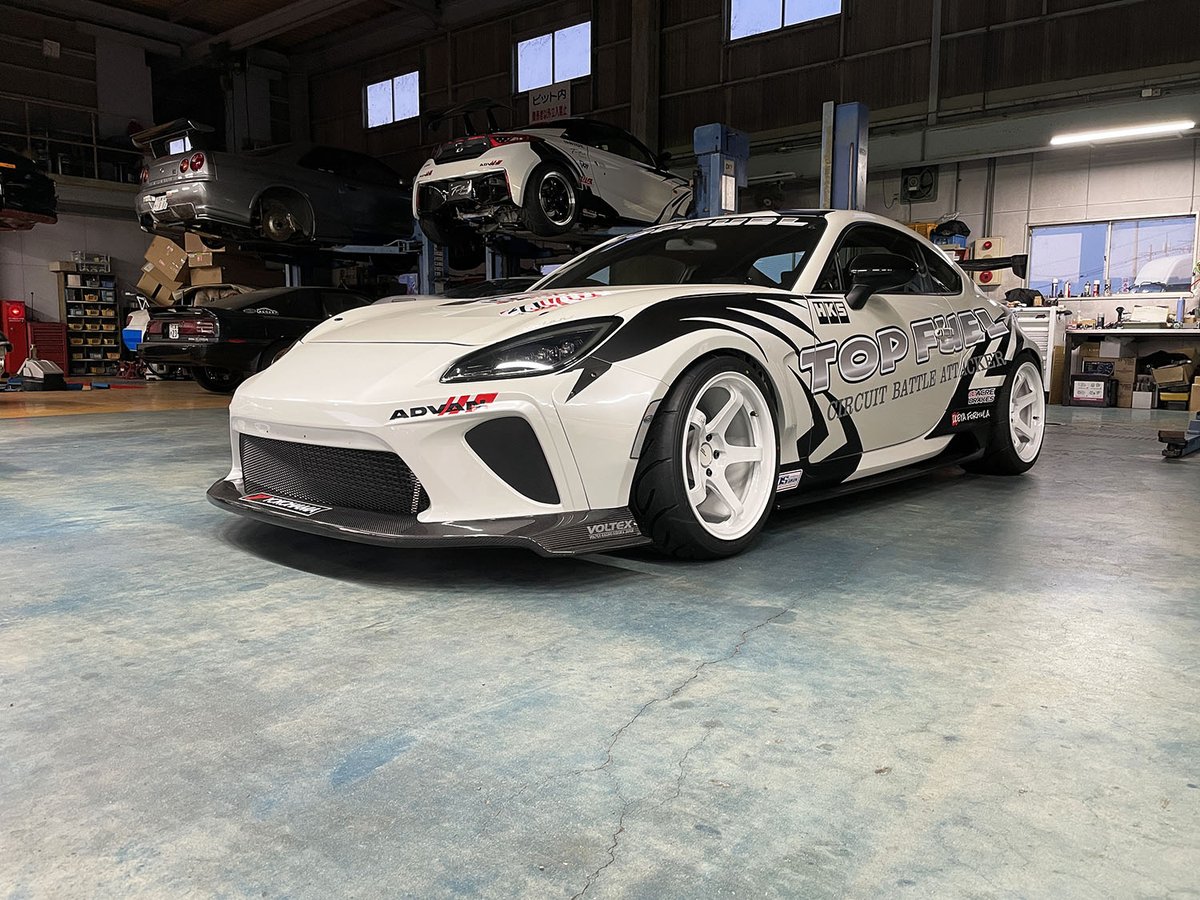 TOPFUELのGR86、いい感じで仕上がってきました！ VOLTEXさんのエアロを