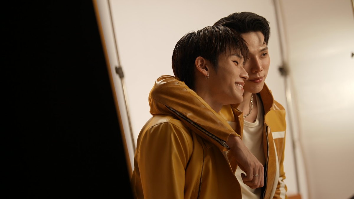 McThai's tweet photo. Happy Valentine's Day ครับ ขอให้มีความสุขกับไก่ทอดแมคของเราในวันแห่งความรักนี้นะครับ ถ้าลองแล้วหลงรักก็ขอให้รักกันนานๆนะครับ

V Day with McFriedchicken
#McFriedchickenVDayDaouOffRoad

#McDonalds #แม���โดนัลด์ #ไก่ทอดแมค #ต้าห์อู๋ออฟโรด #DaouOffroad #McFriedchickenXDaouOffRoad https://t.co/2Th8WvQm8R