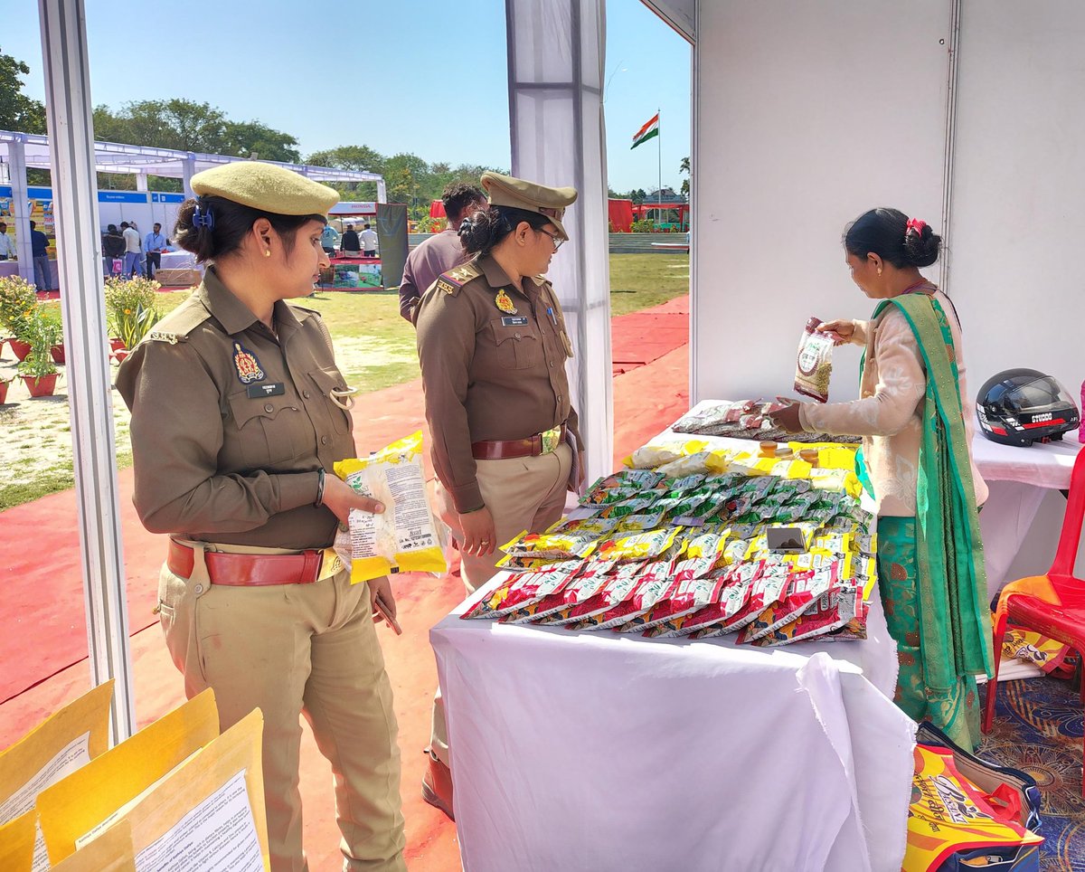 Khalid Chaudhry (@c9khalid) on Twitter photo Women entrepreneurs of <a href="/BasantFPO/">Basant Women FPO</a> set up a stall at the farmers fare in Rani Lakshmi Bai Central University Jhansi. <a href="/NABARDOnline/">NABARD Online</a> <a href="/heeralalias/">Dr. Heera Lal Patel IAS, advisor Model Gaon</a> <a href="/ActionAidIndia/">ActionAid Association</a> @ChiefSecy_UP Women entrepreneurs of <a href="/BasantFPO/">Basant Women FPO</a> set up a stall at the farmers fare in Rani Lakshmi Bai Central University Jhansi. <a href="/NABARDOnline/">NABARD Online</a> <a href="/heeralalias/">Dr. Heera Lal Patel IAS, advisor Model Gaon</a> <a href="/ActionAidIndia/">ActionAid Association</a> @ChiefSecy_UP