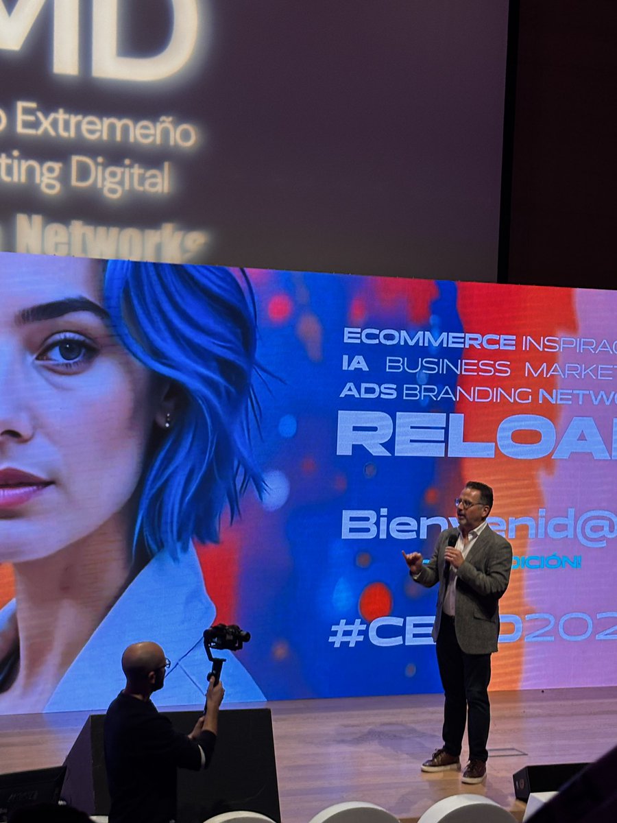 Presenta el <a href="/CEMKTD/">Congreso Extremeño de Marketing Digital⚡️CEMD2024</a> D. <a href="/PhilGonzalez/">Philippe Gonzalez</a>