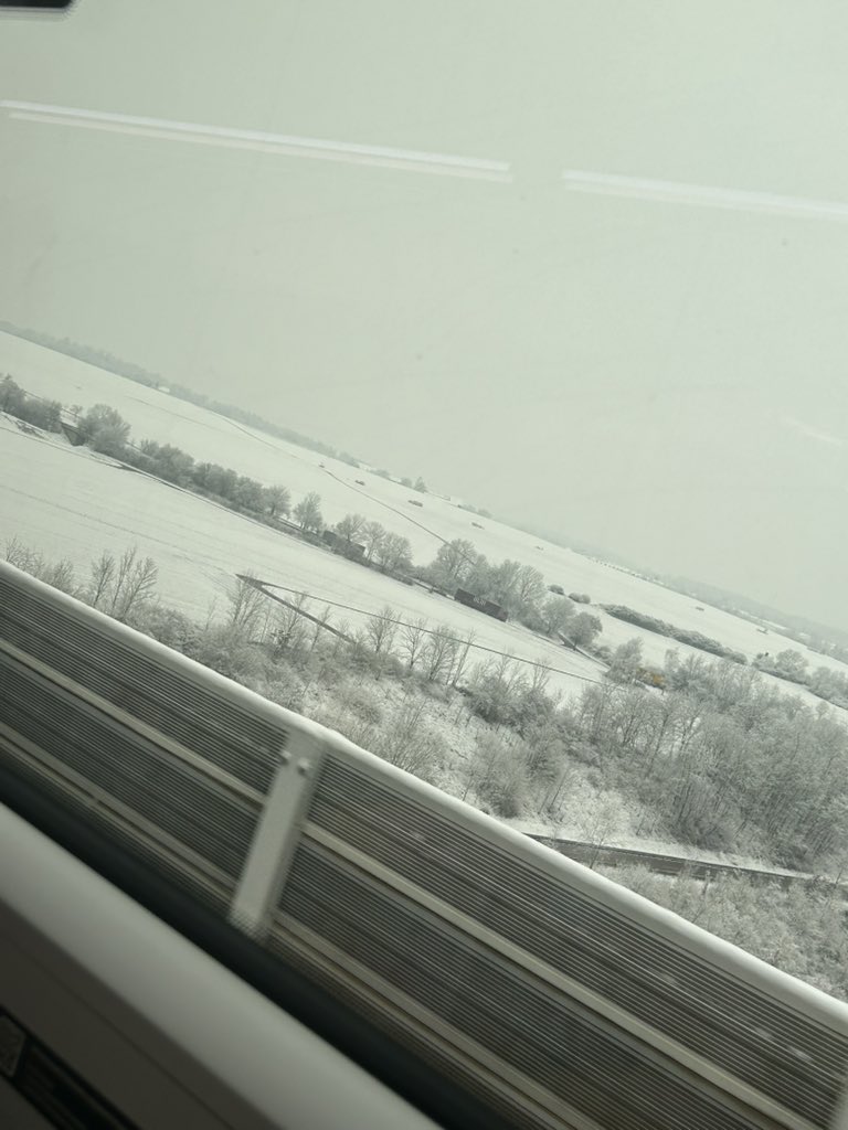 HMB Lukii tweet media