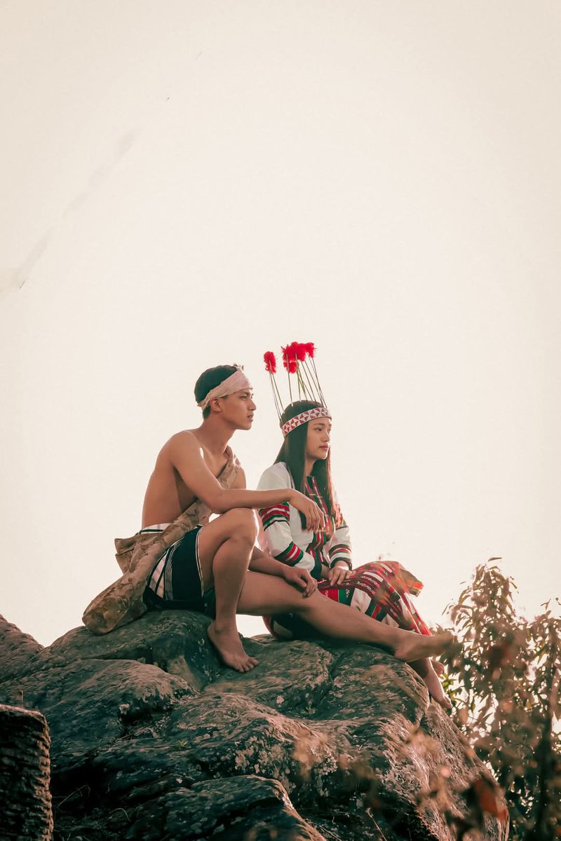 chanbeni11's tweet photo. You are the sunshine that brightens my day, the stars that light up my night. Wishing you a Valentine's Day filled with love and joy! #ValentinesDay #LoveShines🥰✨
$BUTTOW
#LINGORMFansign
#PulwamaAttack
#AMORTAGEbyJISOO
#HayırlıCumalar
#Nokia
#DieTrying https://t.co/iJlbsYydi1