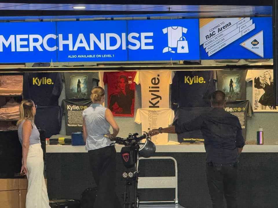 GjvpoF2W8AArXt4?format=jpg&name=medium