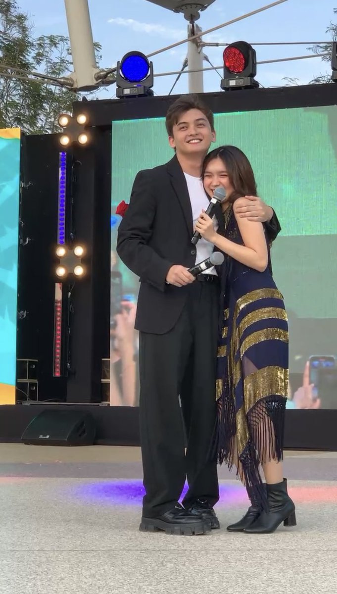 FS_trendsetter's tweet photo. We’ll not let this day pass without greeting this lovely power couple. Happy Valentines Day, #FranSeth @imsethfedelin & @francinecarreld! Wishing you both a love, peace, and happiness! 💙

Happy Valentines Day too, Cloudies & Solos! ☁️💛

#FRANSETHCloudies
#FrancineDiaz #SethFedelin