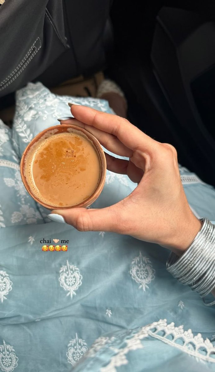 Tea time ☕☕

Happy Evening X Mates 😍