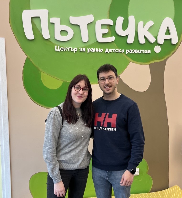 CryptoDomAlts's tweet image. 🔵 Moisés García y Celia Martínez han participado en las reuniones intermedias del proyecto EcoRehabASD en Plovdiv, Bulgaria.

👉🏼Han consolidado las actividades propuestas, finalizando la base teórica y legislativa, y visitando los centros participantes.

#ErasmusPlus