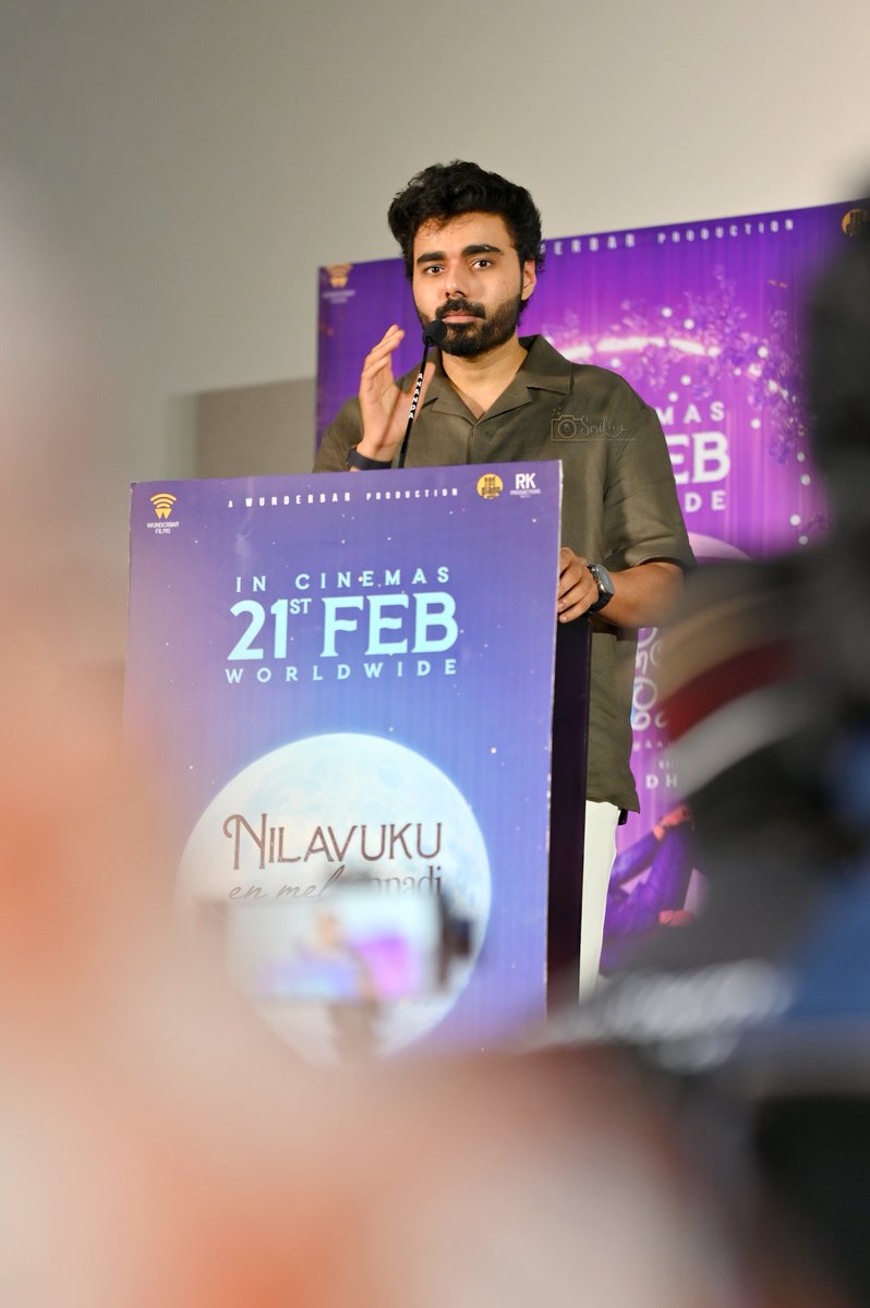 Smileymediaoff's tweet photo. Candids, laughter, and a whole lot of memories at the #NEEK Audio Launch! 😍
❤️✨ @theSreyas Anna..
#NEEKAudioLaunch
#NEEKFromFeb21
#DD3 #NilavukkuEnmelEnnadiKobam
A @dhanushkraja Directorial 🎬
A @gvprakash musical 🎶
#Dhanush
@DirectorS_Shiva @B_RAJA_ @Chowdrey_ https://t.co/bP297Z5WGo
