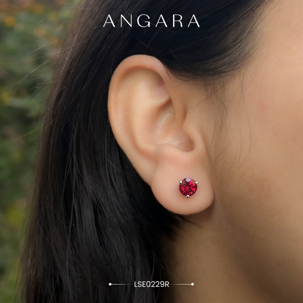 angaraindia's tweet photo. A little red never hurt anybody!

Bold, fiery, and effortlessly chic—these ruby studs are your new go-to. ❤️🔥 

Grab yours today!

#angarajewellery #earrings #studearrings #rubystudearrings #rubyearrings #labgrownrubyearrings #labgrownroundrubyearrings #gemstoneearrings https://t.co/R4WK3ZAjO7