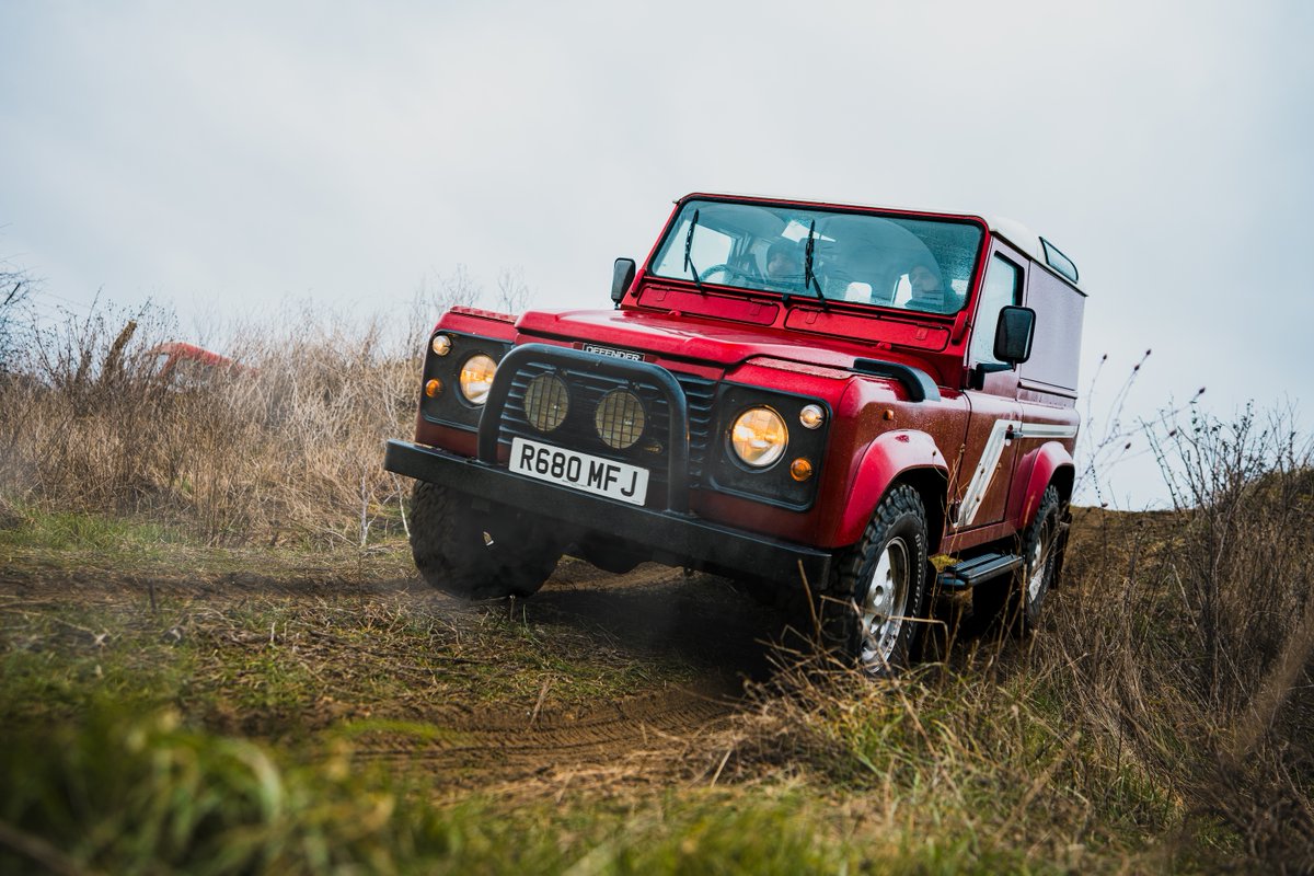 BicesterMotion's tweet photo. 🚙✨What an exhilarating day for the Armed Forces Community! Members, including our brave service personnel, veterans, & their families, gathered here with @Missionmotorspt for an unforgettable introduction to the exciting world of 4x4 off-roading! ����@Hagerty #racesimulator https://t.co/nIOa8y7N6D