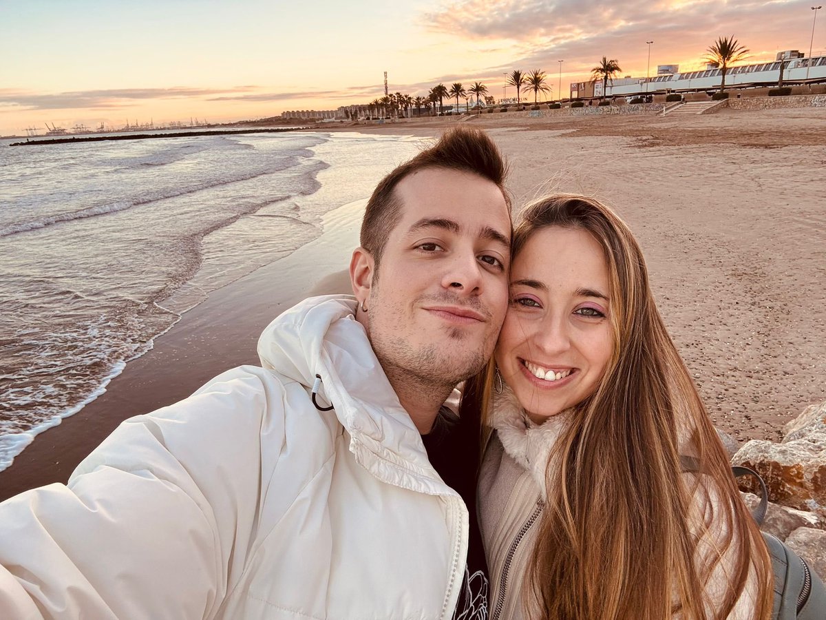 ✘ Robert ✘ tweet media