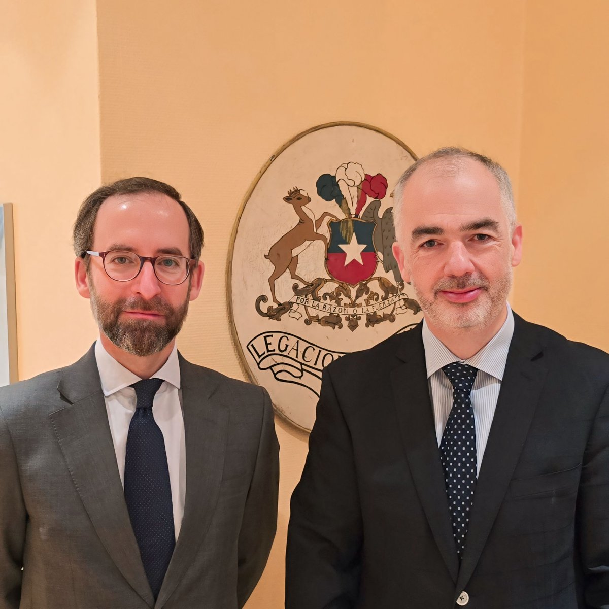 Embajador de Chile en Dinamarca, Felipe Cousiño, da la bienvenida al nuevo Embajador de España, Salvador Rueda