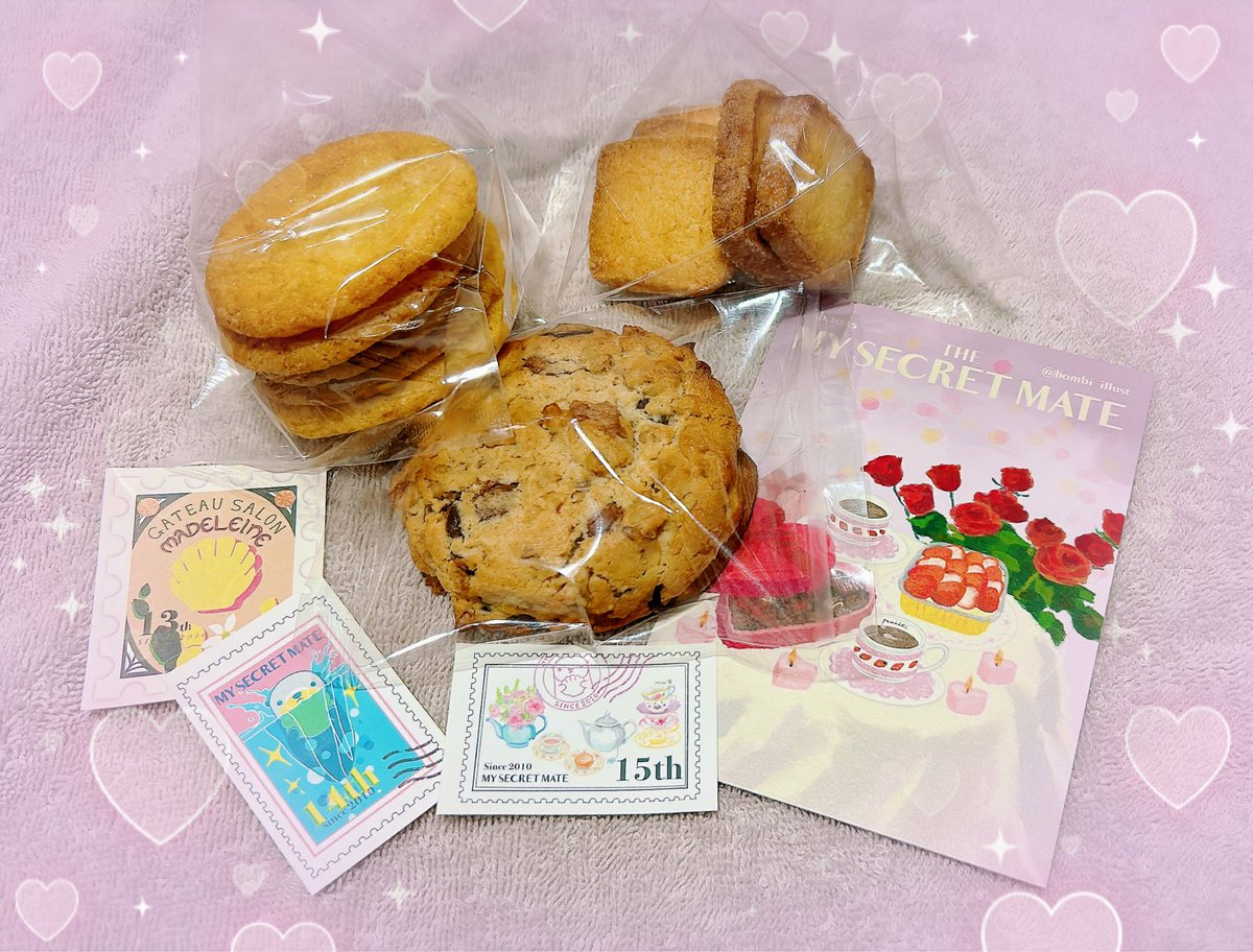 今日のオーダーは、1番人気の苺のティラミス🍓と、レモンとライム🍋のチーズケーキ🩷
すっごく美味しい😋
焼き菓子も、どれもとっても美味しいのでお土産にもおすすめ！
#韓国グルメ #新村 #カフェ #美味しい店
 The Secret Mate 🩷